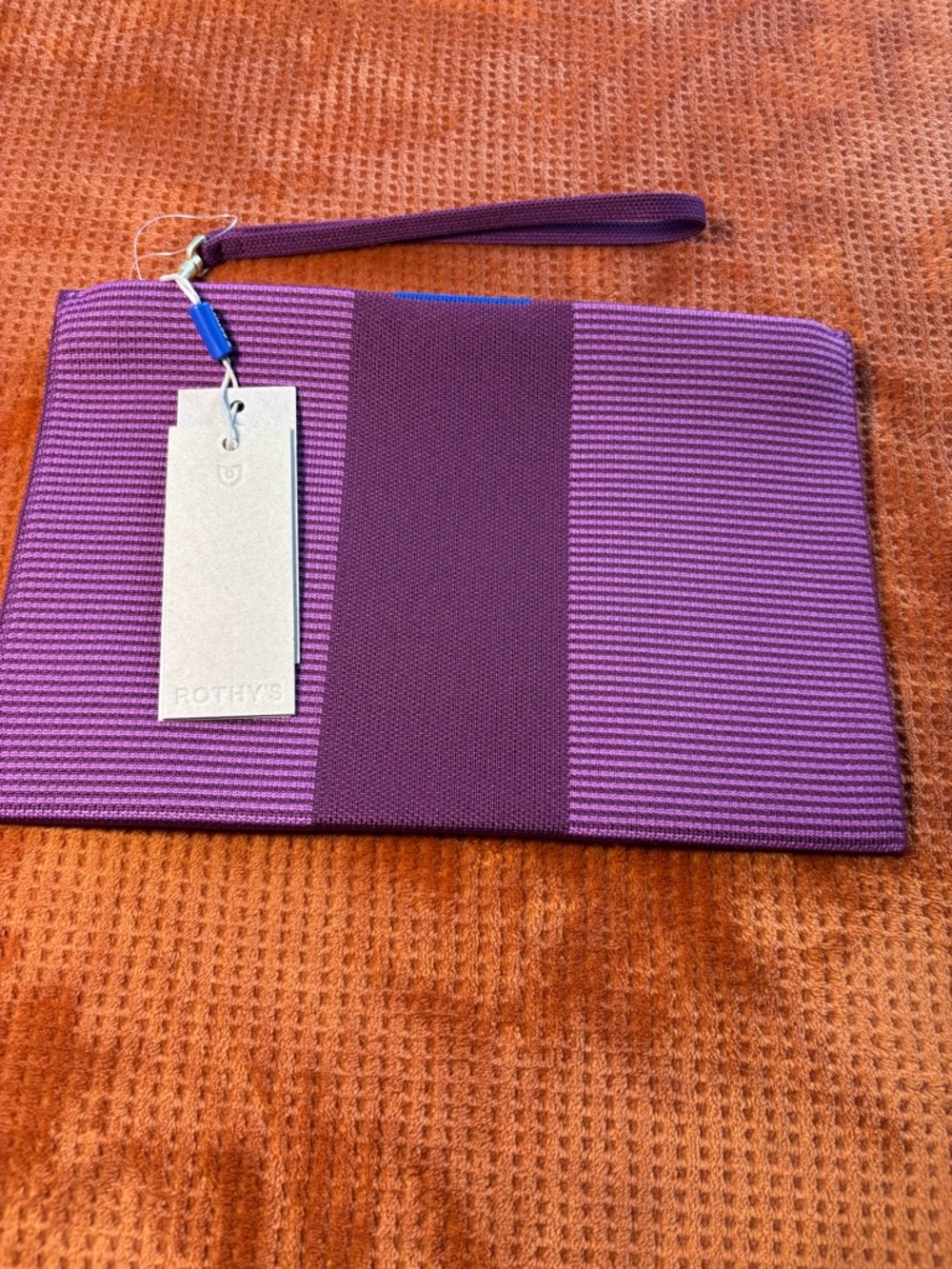 Rothy's Magenta Zip Wristlet Pouch